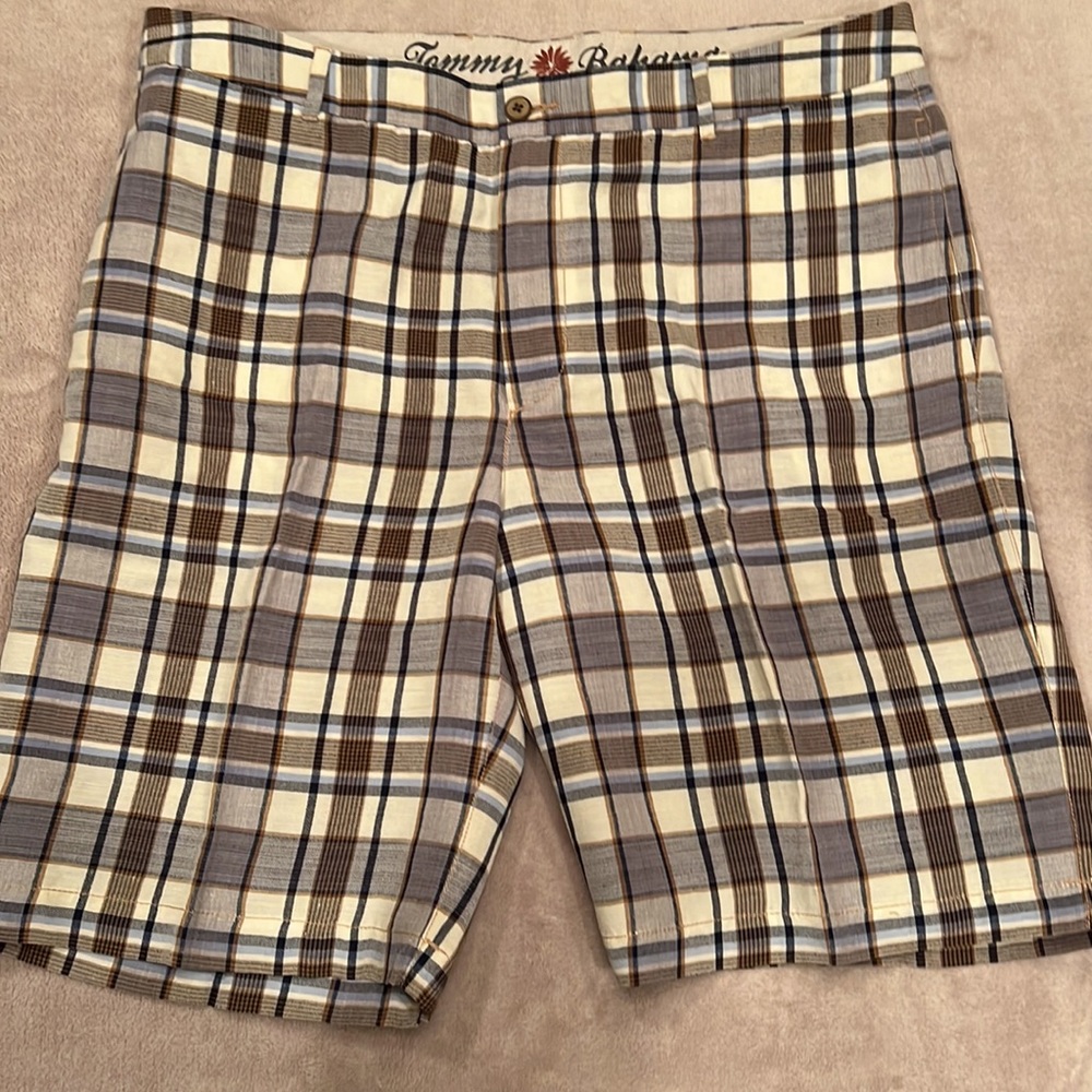 TOMMY BAHAMA PLAID LINEN GOLF CASUAL SHORTS DRY CLEANED AND NEVER WORN SIZE 38